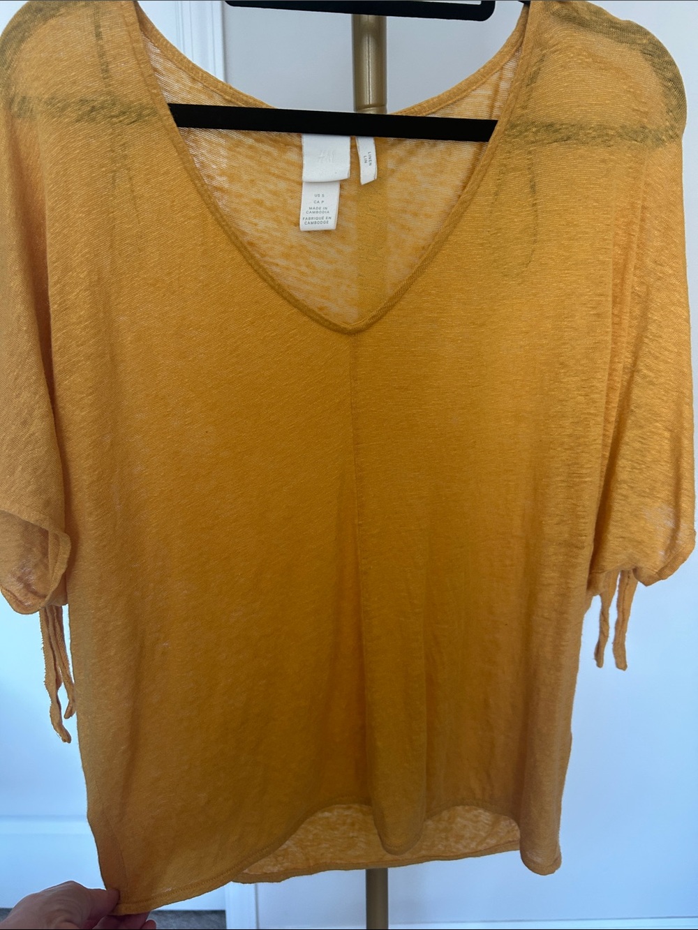H&M Lightweight Linen V-Neck Tee - oversized